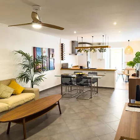 La Primera De Occidente